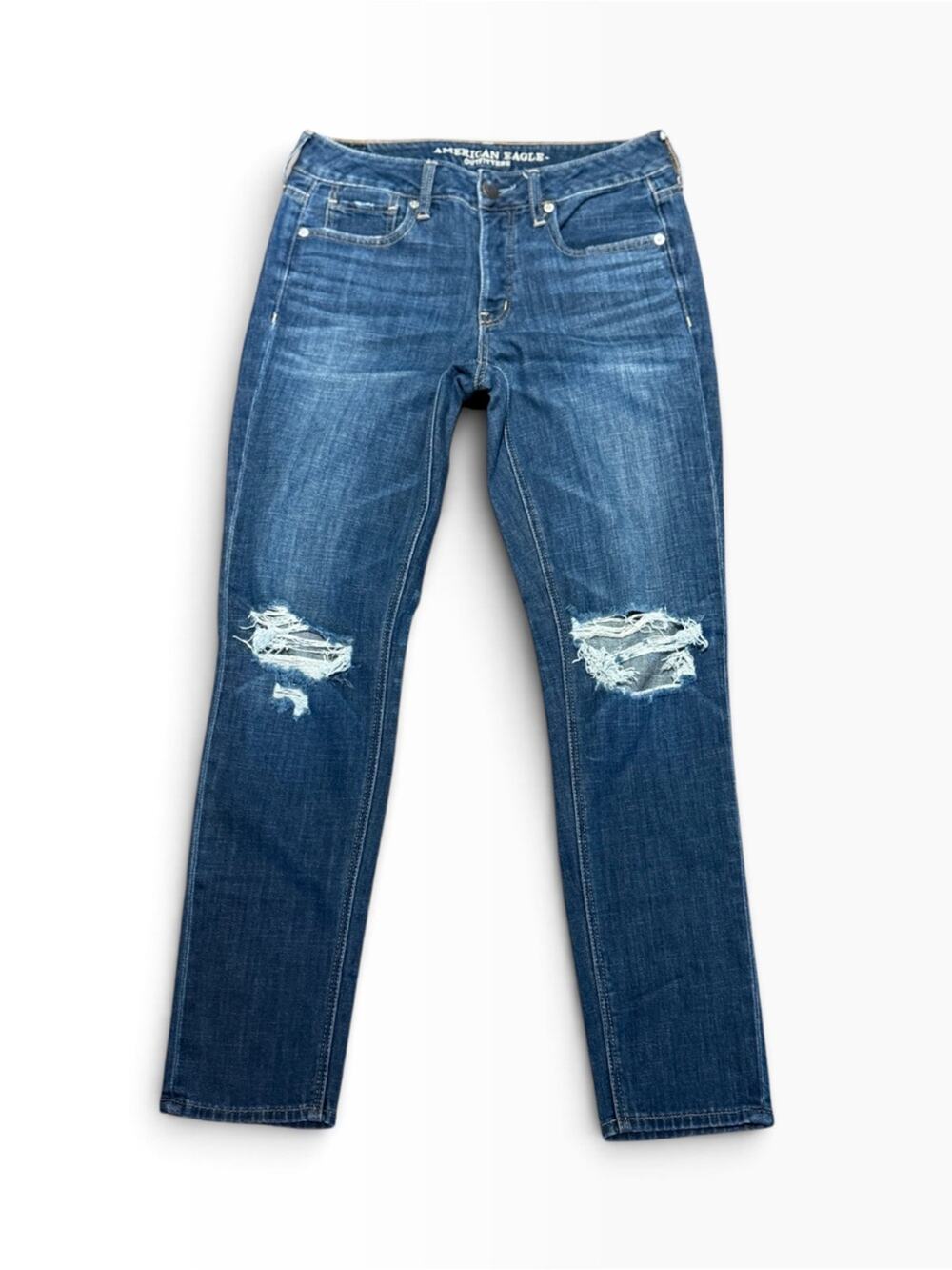 American Eagle Tomgirl Women’s Size 2 Regular  (30 x 28) Distressed Jeans